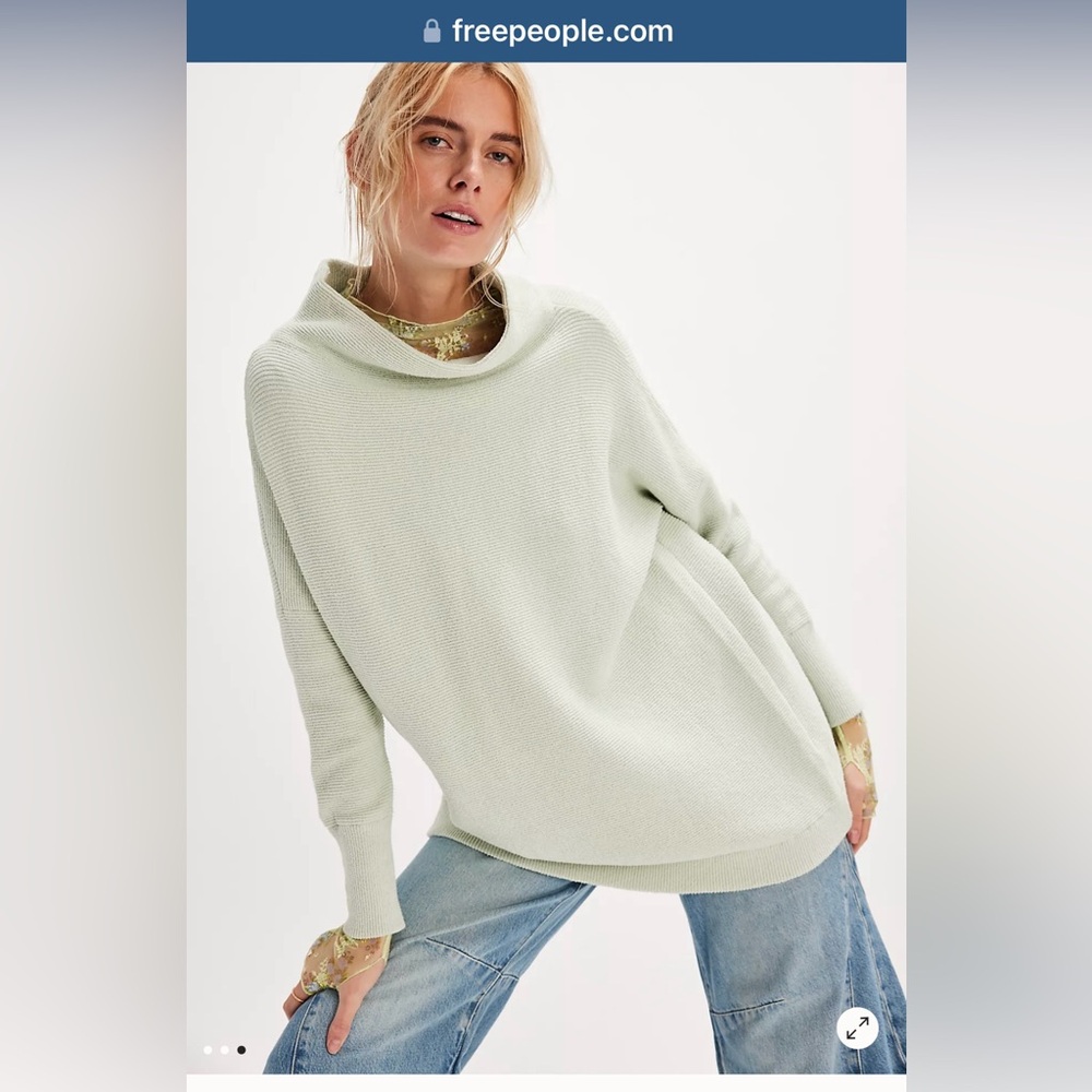 Free People Ottoman slouch tunic mock neck light grey sweater size medium